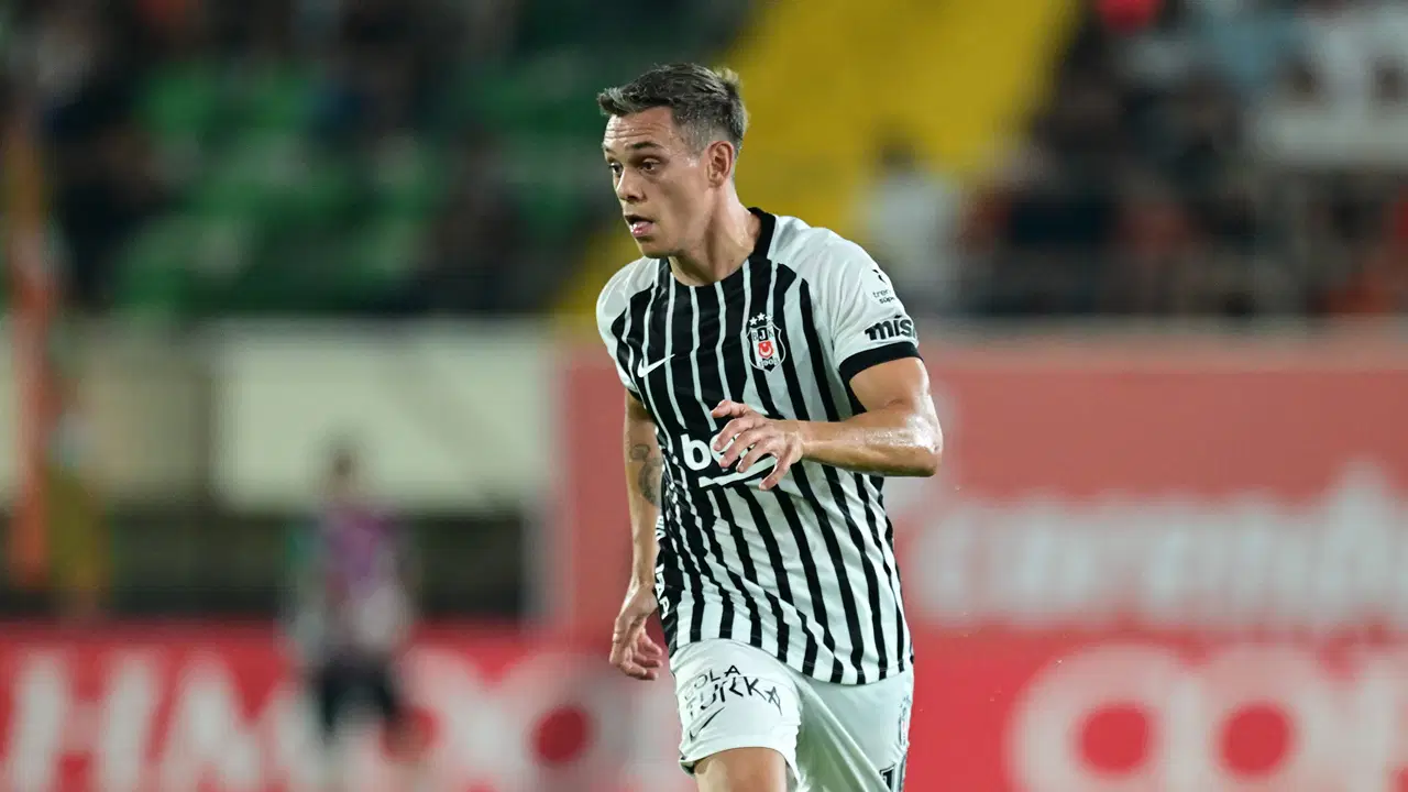Leandro Trossard: 'Rakip Bana Fiziksel Mücadeleyle Karşılık Verdi'