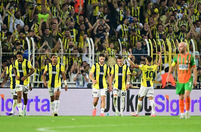 AA-20240830-35525135-35525133-FENERBAHCE_CORENDON_ALANYASPOR