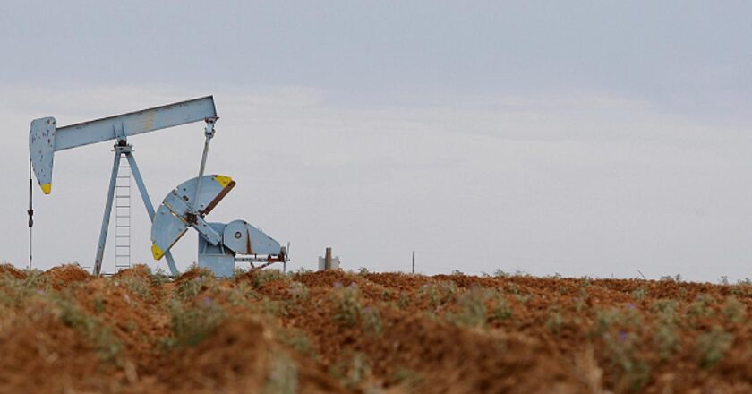 Brent petrolün varili 65,87 dolardan işlem görüyor