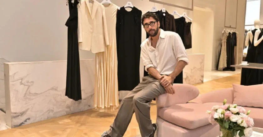 Alberta Ferretti’nin Modern Romantizmi: Lorenzo Serafini ile Tasarımın Yeni Yüzü Üzerine Sohbet Ettik