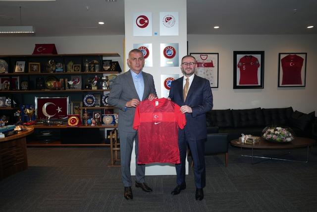 Şenol Kazancı’dan, TFF Başkanı Hacıosmanoğlu’na ziyaret